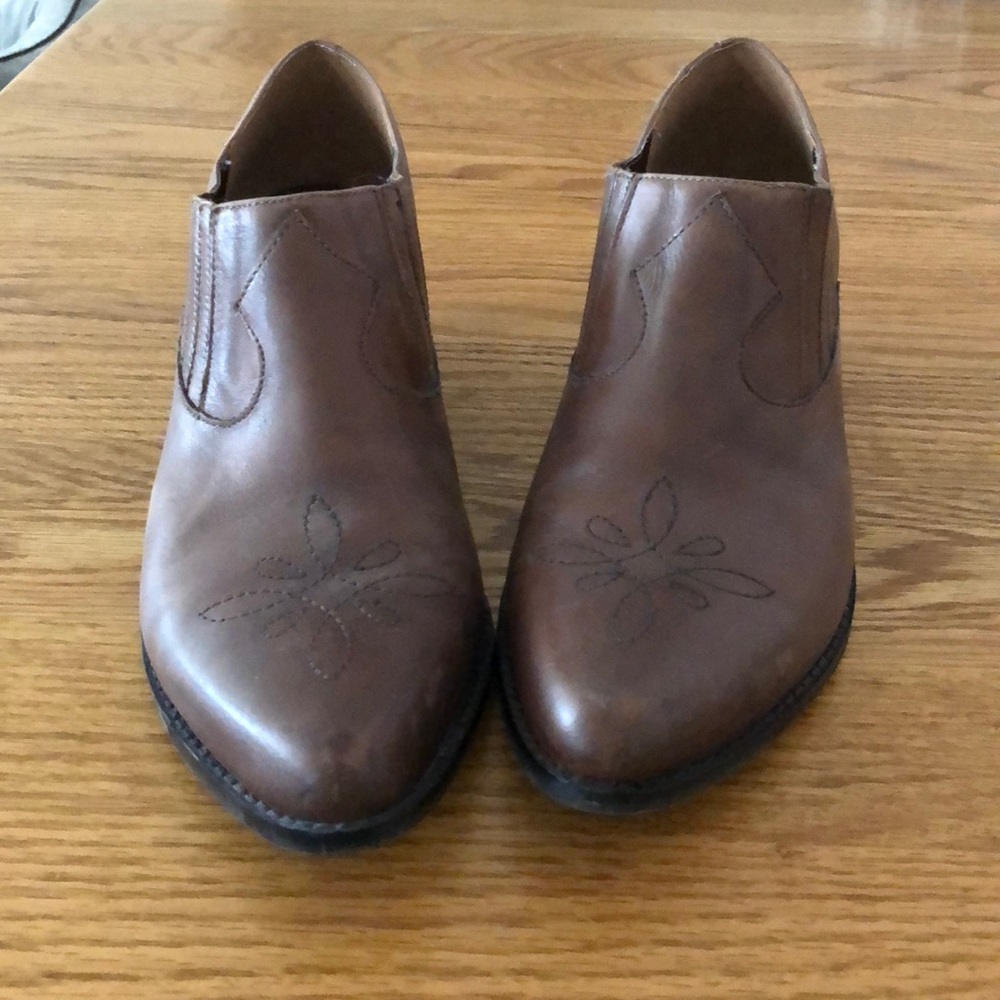 Reba shoes